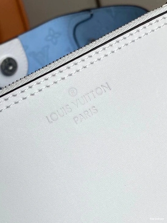 Repladies VUITTON LOUIS PM HINA 0822